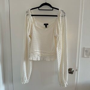Aqua white top